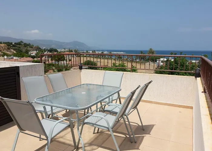 3 Kristina Villa Prodromi