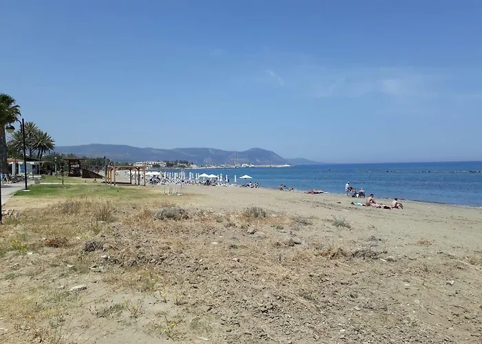 3 Kristina Villa Prodromi